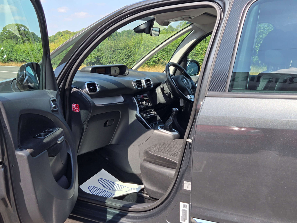 Citroen C3 Picasso Hdi Code Grey #30