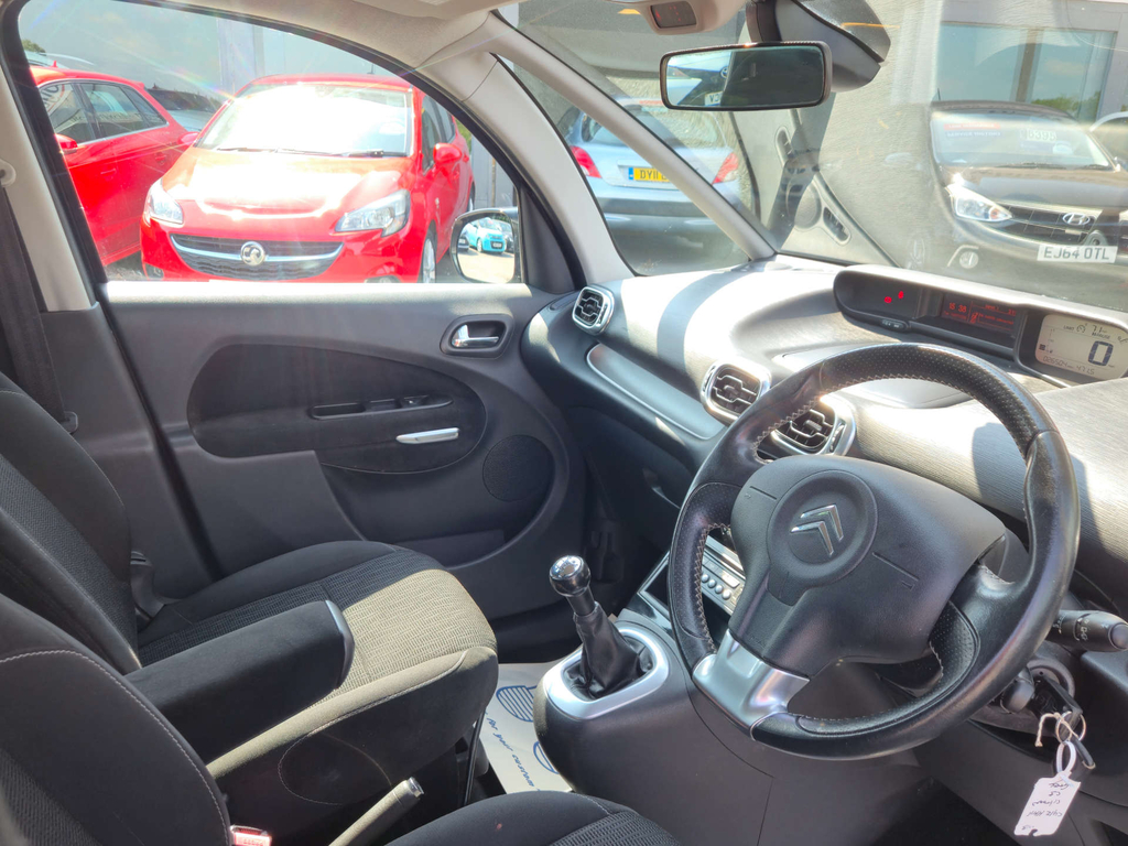 Citroen C3 Picasso Hdi Code Grey #19