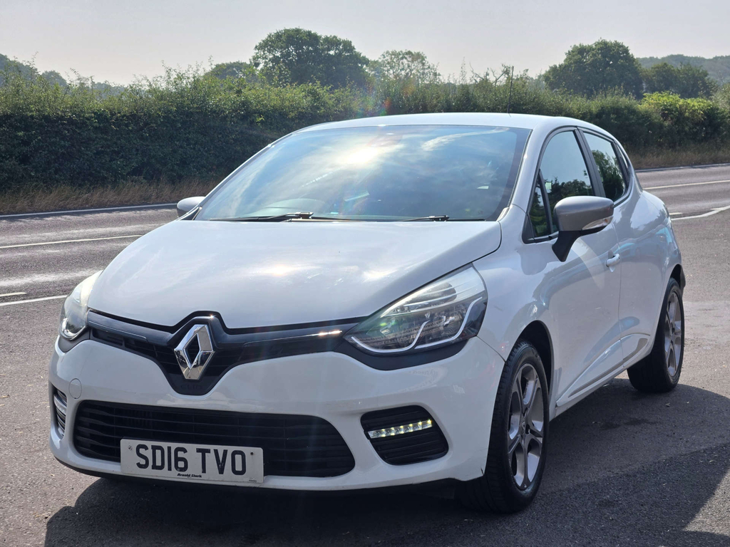 Renault Clio Dynamique Nav Dci SD16TVO #2