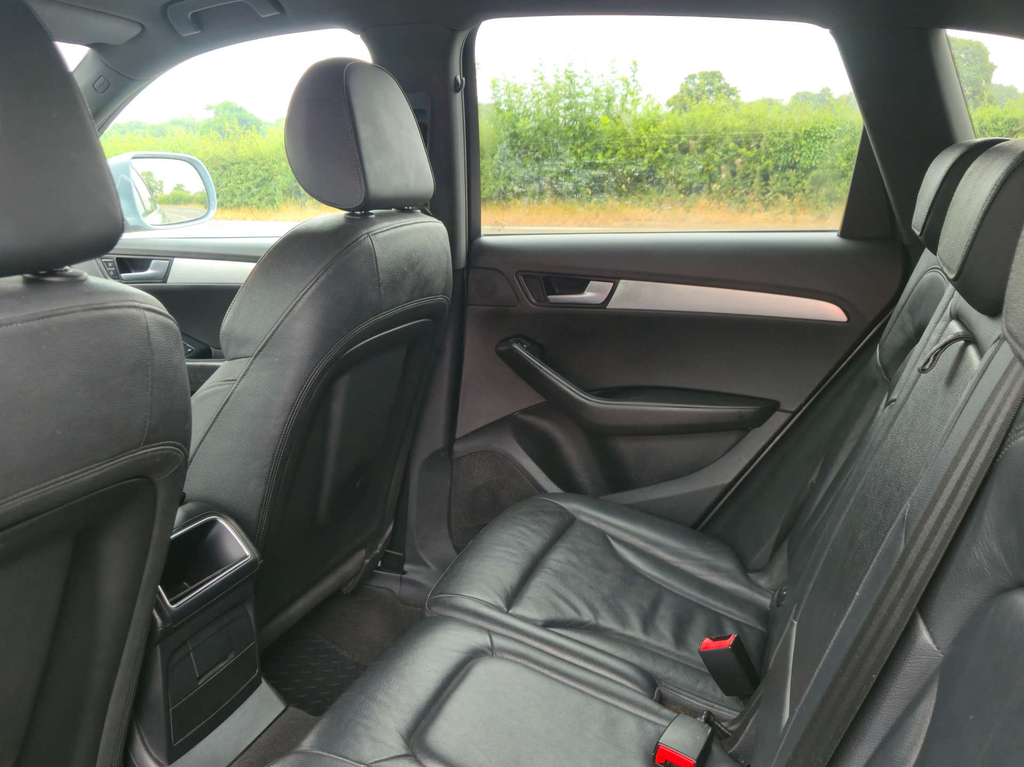 Audi Q5 2.0 Tdi 143 Quattro S Line Plus Grey #25