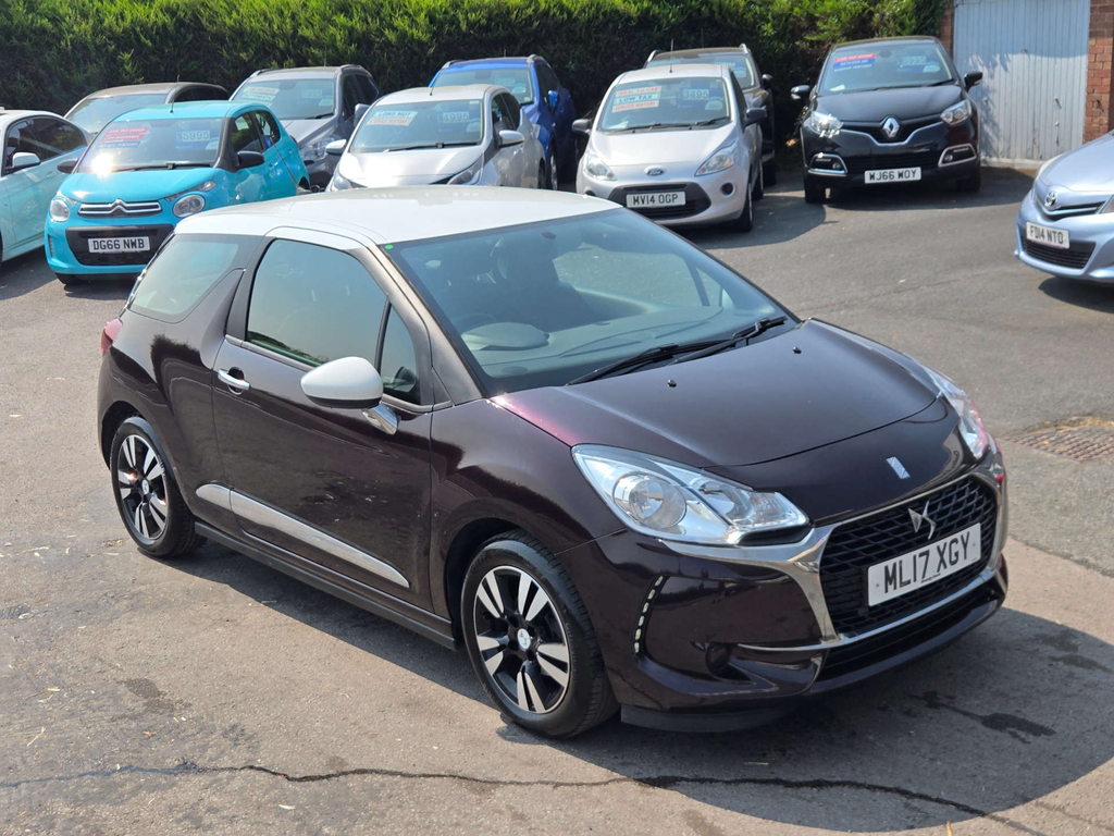 DS DS 3 Hatchback 1.6 Bluehdi Connected Chic Euro 6 Ss Black #16