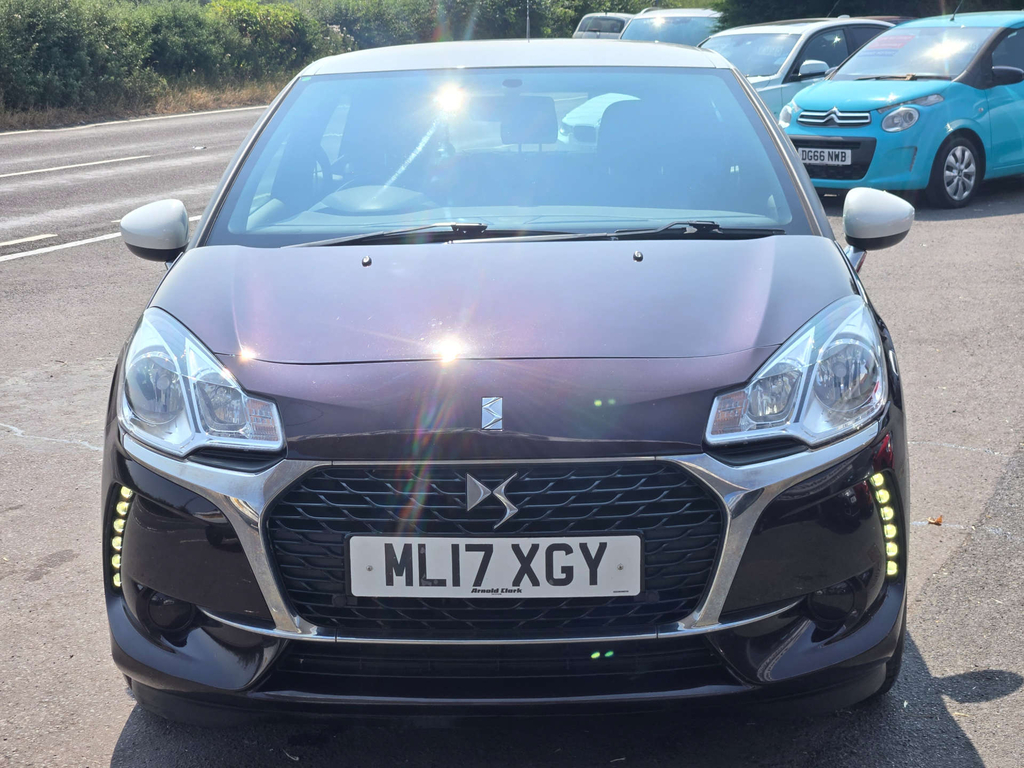DS DS 3 Hatchback 1.6 Bluehdi Connected Chic Euro 6 Ss Black #10