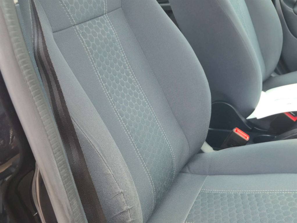 Ford Fiesta Hatchback 1.4 Titanium 201212 Blue #21