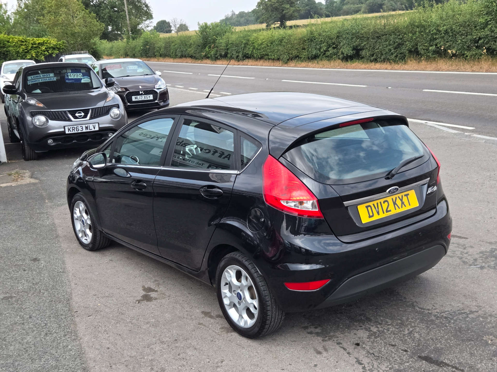 Ford Fiesta Hatchback 1.4 Titanium 201212 Blue #14