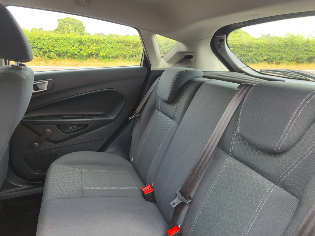 Ford Fiesta Hatchback 1.4 Titanium 201212 Blue #27