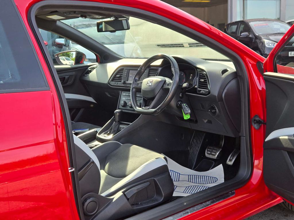 Seat Leon Hatchback 1.4 Tsi Act Fr Sport Coupe Euro 6 Ss Red #16
