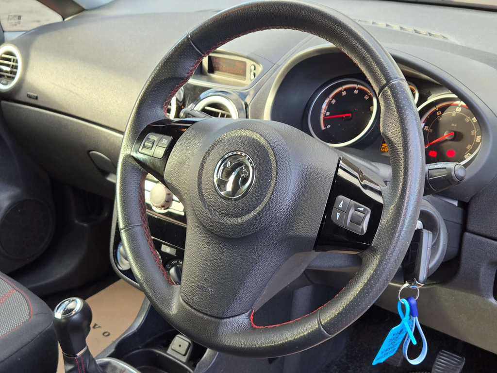 Vauxhall Corsa 1.4 Sxi  #18