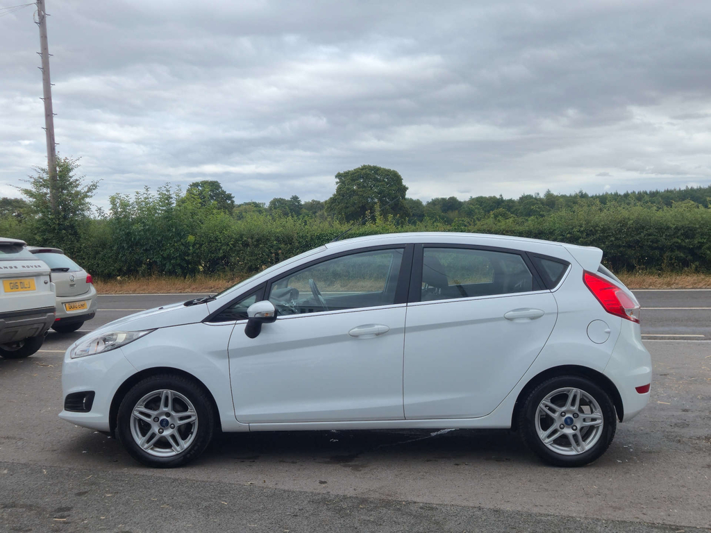 Ford Fiesta Zetec #3