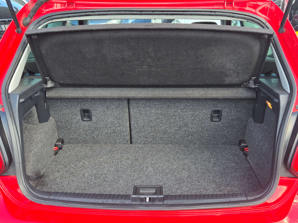 Volkswagen Polo S Ac  #6