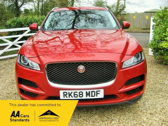 Jaguar F-Pace 2.0I T250 Portfolio Awd Red #3