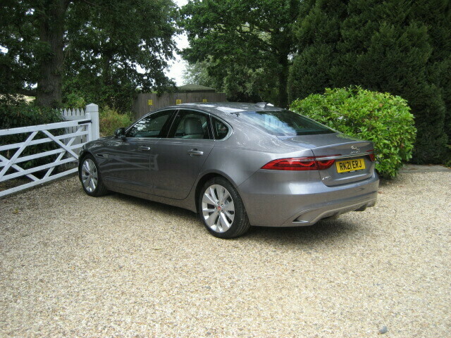 Jaguar XF 2.0 D200 R-dynamic S Grey #46