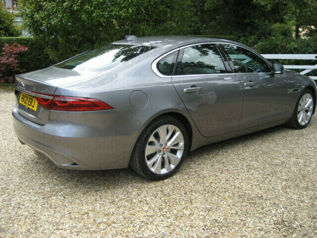 Jaguar XF 2.0 D200 R-dynamic S Grey #38