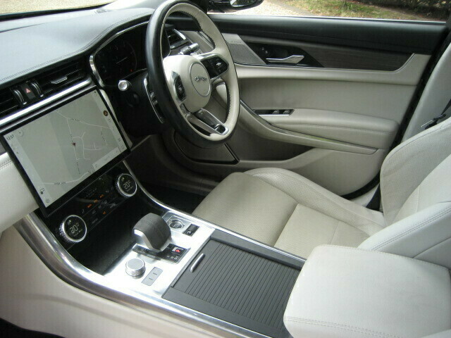 Jaguar XF 2.0 D200 R-dynamic S Grey #15