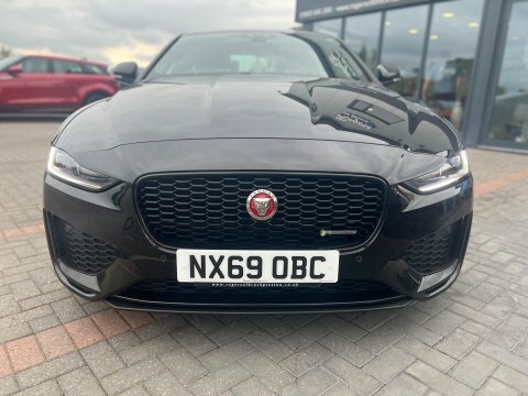 Jaguar XE R-dynamic Se NX69OBC Black #3
