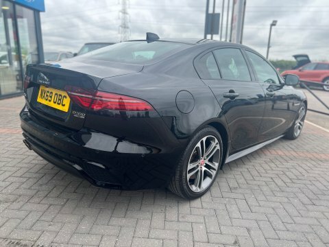 Jaguar XE R-dynamic Se NX69OBC Black #6
