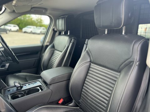 Land Rover Discovery 3 .0 D300 Mhev Blue #25