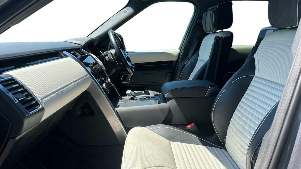 Land Rover Discovery D300 R-dynamic Hse Swb WB21NWU Grey #3