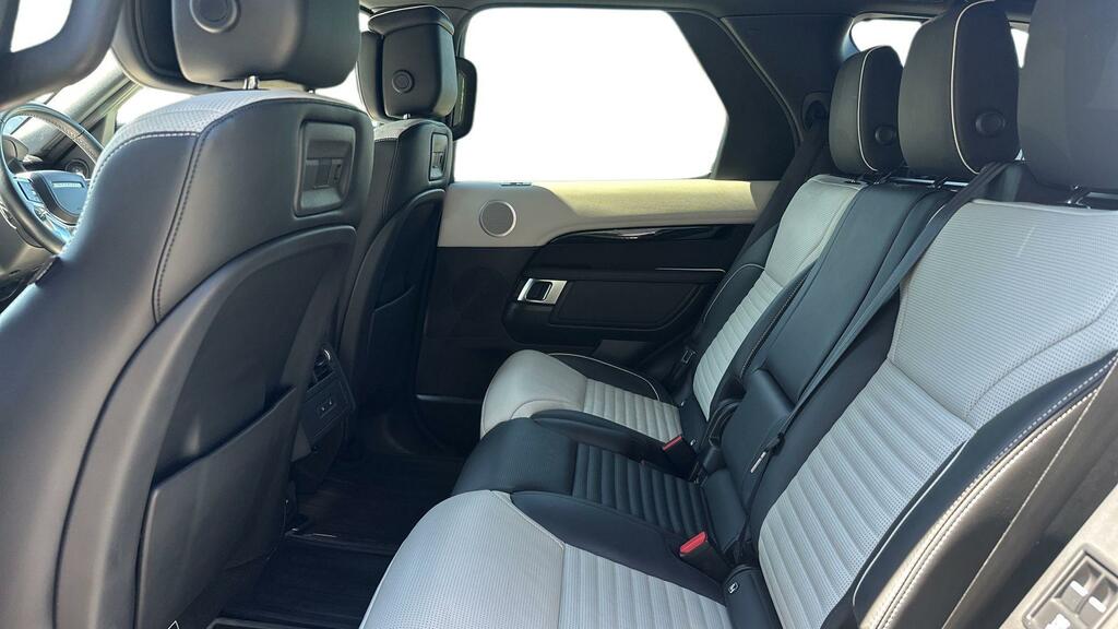 Land Rover Discovery D300 R-dynamic Hse Swb WB21NWU Grey #4