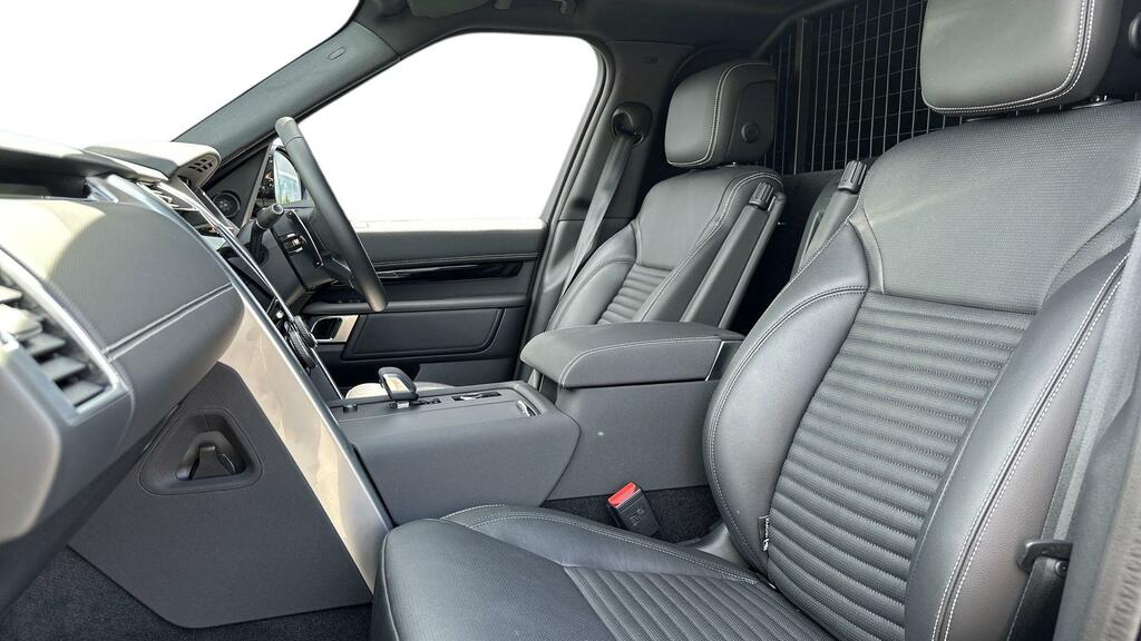 Land Rover Discovery D350 Commercial Se Swb WA25YTV Black #3