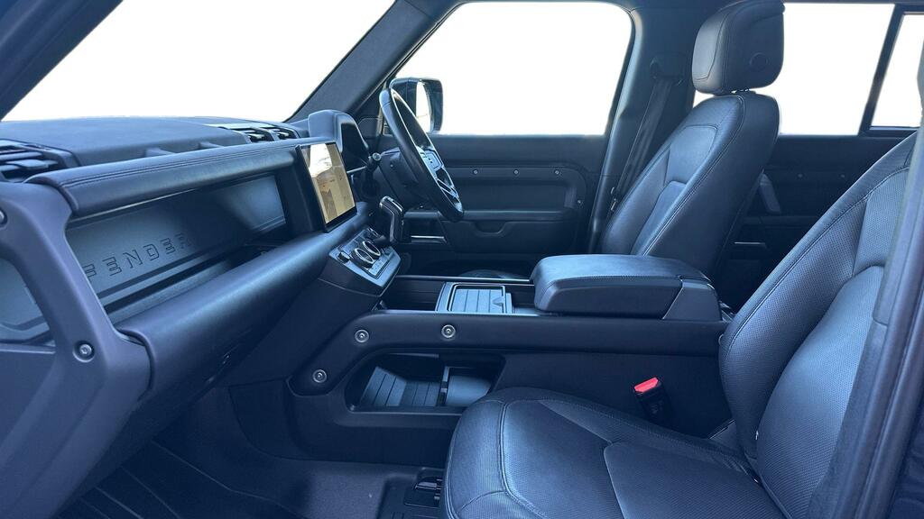Land Rover Defender D300 X-dynamic Hse Swb Black #3