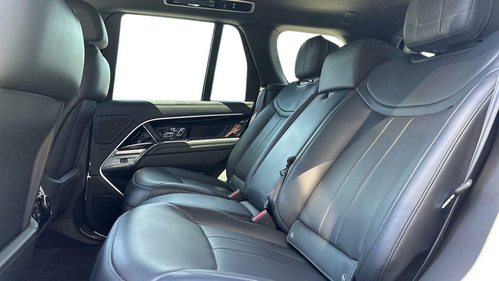 Land Rover Range Rover P530 Swb Black #4