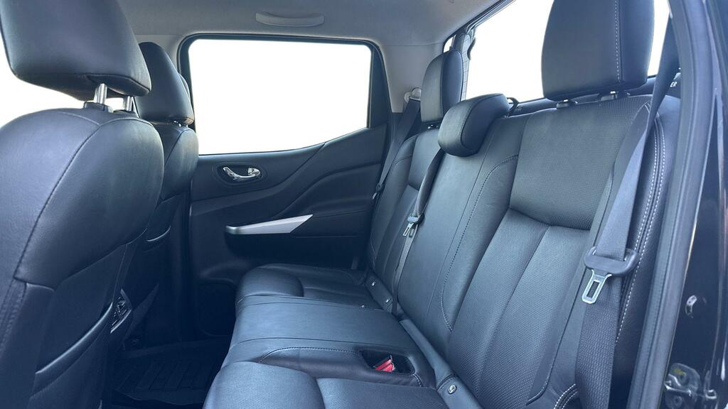Nissan Navara 2.3 Dci Tekna Black #4