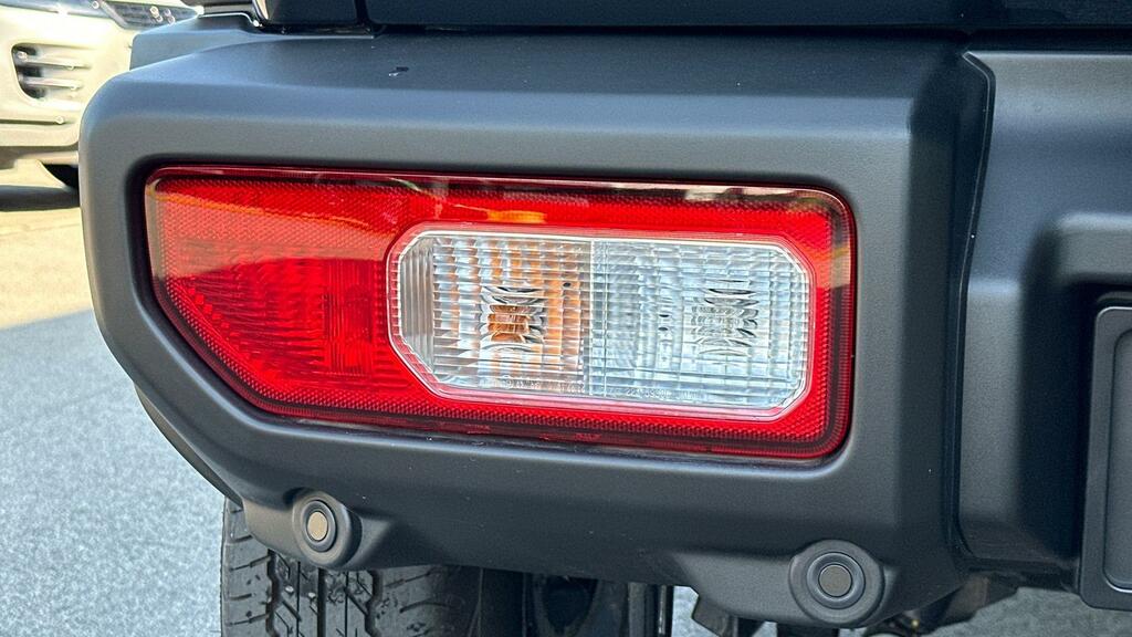 Suzuki Jimny Suv #26