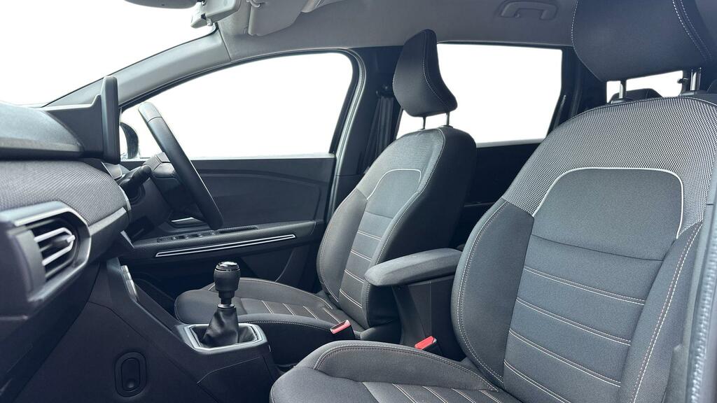 Dacia Jogger 1.0 Tce Extreme Se Black #3