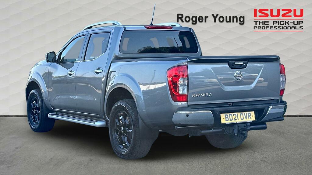 Nissan Navara 2.3 Dci Tekna Grey #2