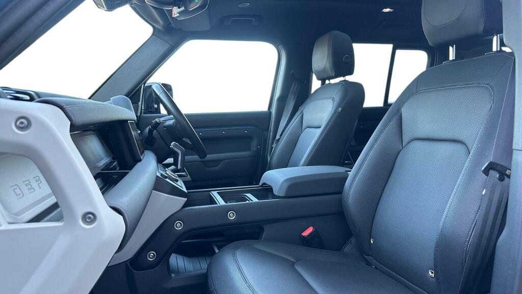 Land Rover Defender D300 X-dynamic Se Swb Blue #3