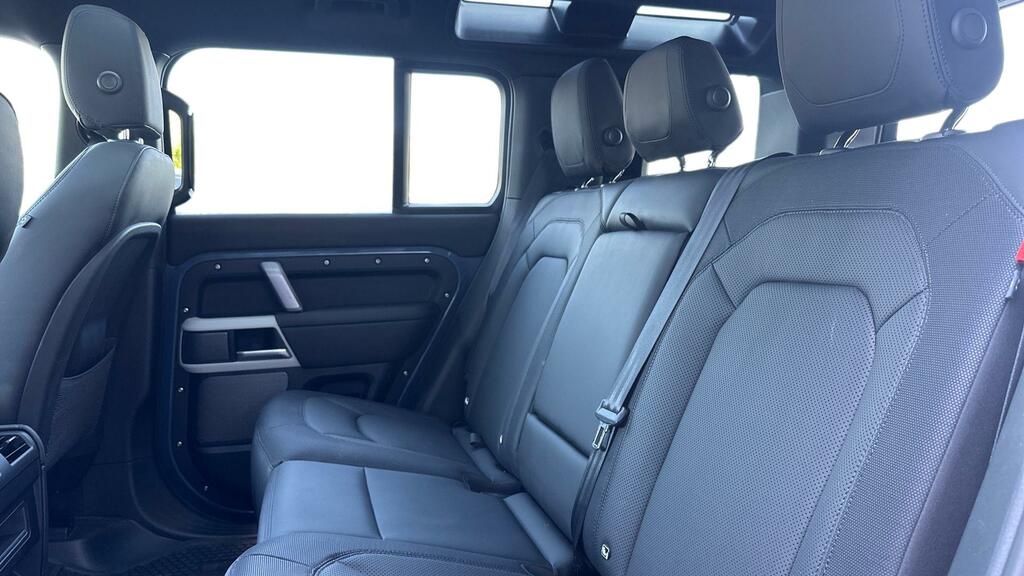 Land Rover Defender D300 X-dynamic Se Swb Blue #4