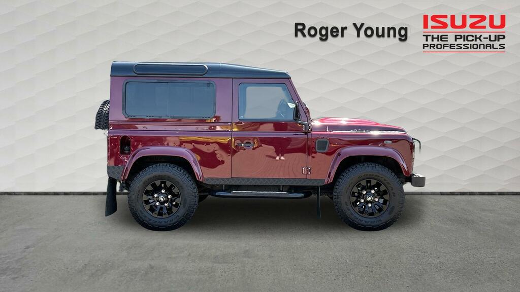 Land Rover Defender 2.2 Tdci Xs Red #5