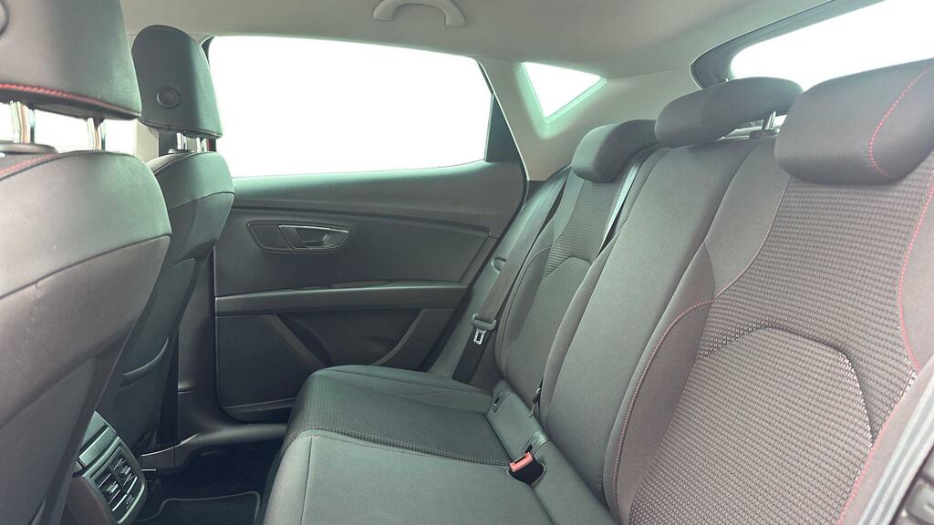 Seat Leon 1.5 Tsi Evo Fr Red #4