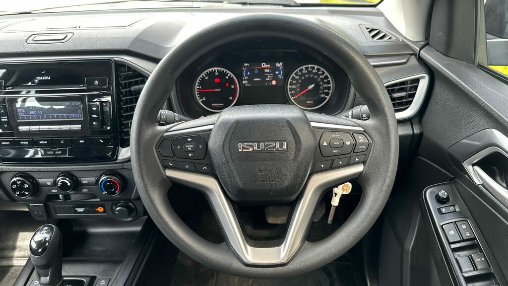 Isuzu D-Max 1.9 V-cross Steel Edition Double Cab 4X4 Grey #14