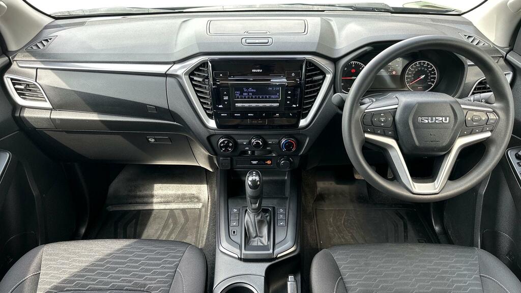 Isuzu D-Max 1.9 V-cross Steel Edition Double Cab 4X4 Grey #9