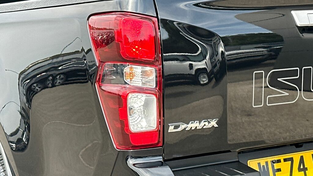 Isuzu D-Max 1.9 V-cross Steel Edition Double Cab 4X4 Grey #19