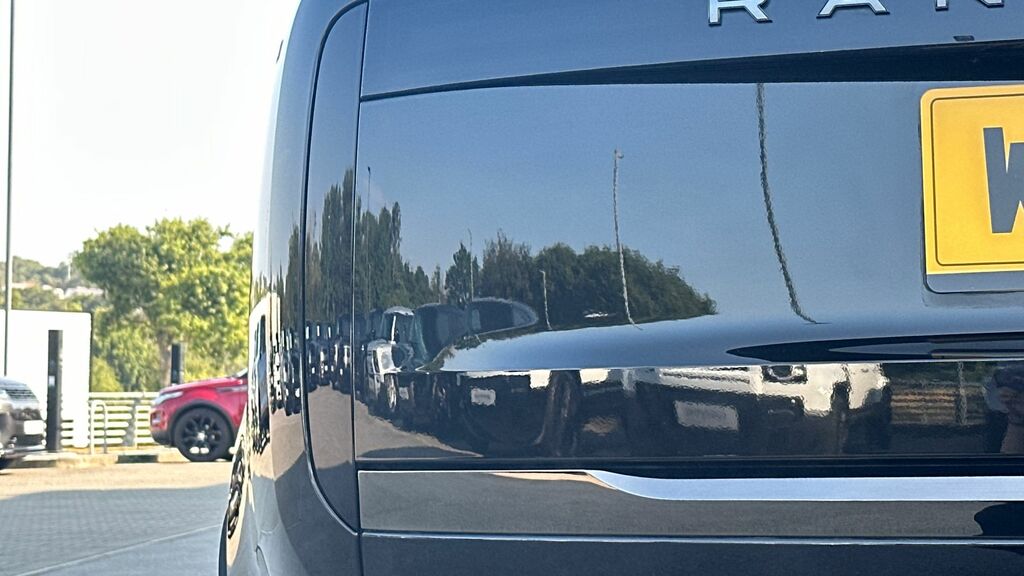 Land Rover Range Rover 3.0 D300 Hse Gold #25
