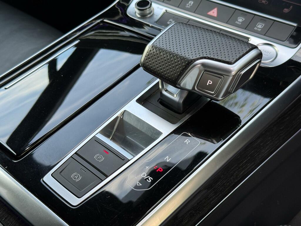 Audi Q7 Tdi Quattro S Line Black Edition Mhev  #15