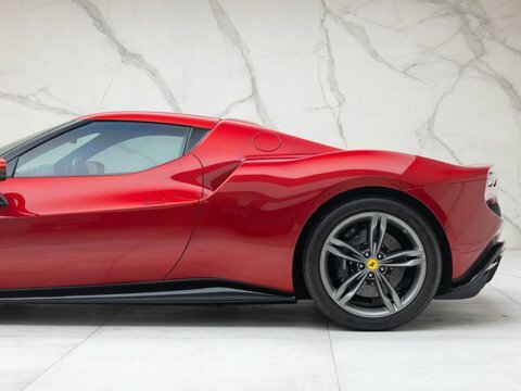 Ferrari 296 GTB Coupe 3.0 T V6 7.45Kwh 2023 Red #52