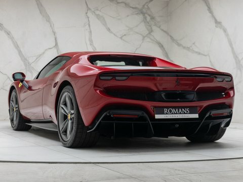 Ferrari 296 GTB Coupe 3.0 T V6 7.45Kwh 2023 Red #10