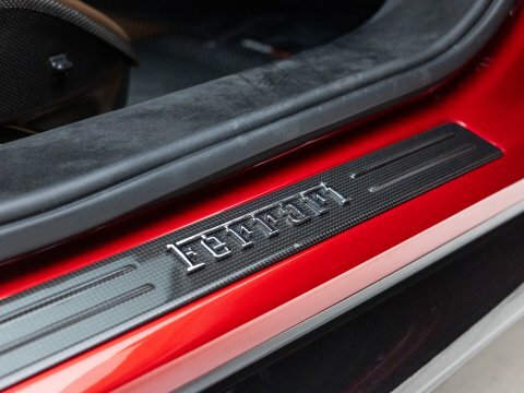 Ferrari 296 GTB Coupe 3.0 T V6 7.45Kwh 2023 Red #31