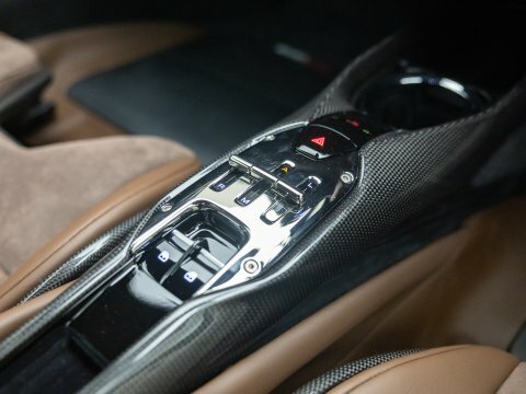Ferrari 296 GTB Coupe 3.0 T V6 7.45Kwh 2023 Red #29
