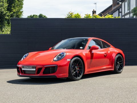 Porsche 911 Carrera 4 Gts  #2