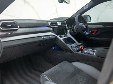 Lamborghini Urus Performante #6