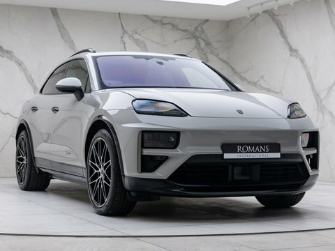 Porsche Macan Turbo Electric   #6