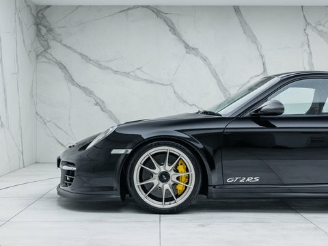 Porsche 911 Coupe Red #40