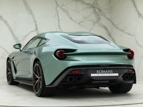 Aston Martin Vanquish 6.0 V12 T-troniii Euro 6 Blue #7