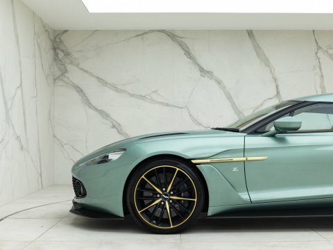 Aston Martin Vanquish 6.0 V12 T-troniii Euro 6 Blue #23