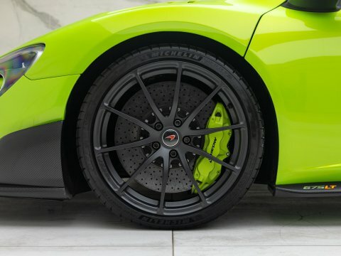 McLaren 675LT Coupe Purple #31