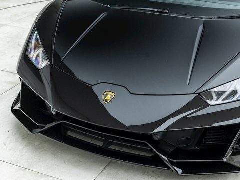 Lamborghini Huracan Sto #24